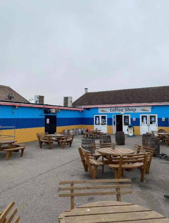 The Luxury Wolds Retreat 6 Berth 3 Bedrooms Beds Made For Arrival Wifi Ingoldmells Kültér fotó