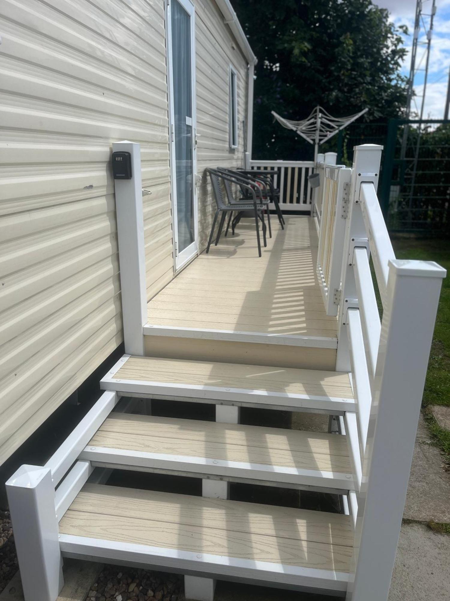The Luxury Wolds Retreat 6 Berth 3 Bedrooms Beds Made For Arrival Wifi Ingoldmells Kültér fotó
